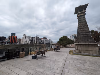 Resting spot 7 in Nakasu-Kawabata Station Nakasu Seiryu Park