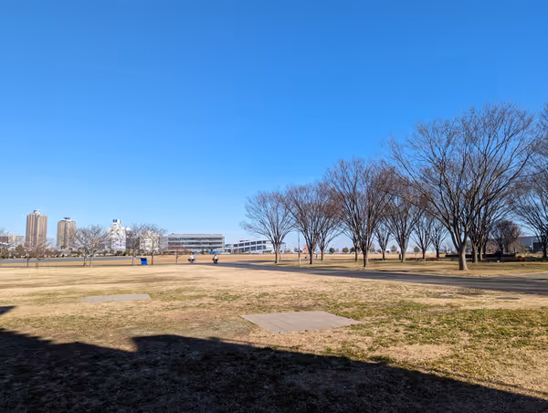 東京臨海広域防災公園 防災拠点施設横の写真6