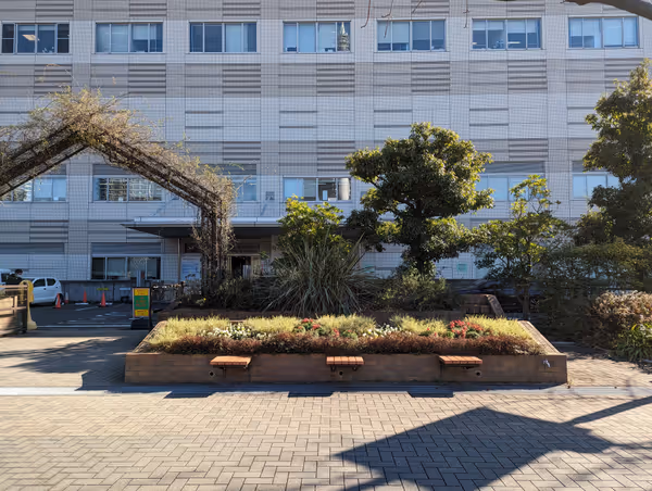 東京臨海広域防災公園 防災拠点施設横の写真5