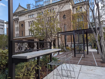 九段下站九段广场的休息场所6