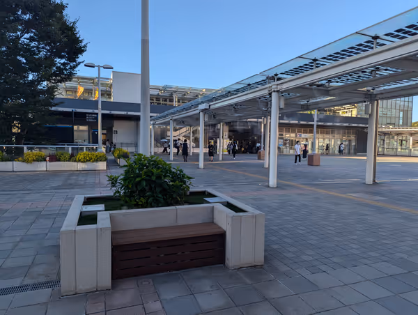 ペデストリアンデッキの写真2