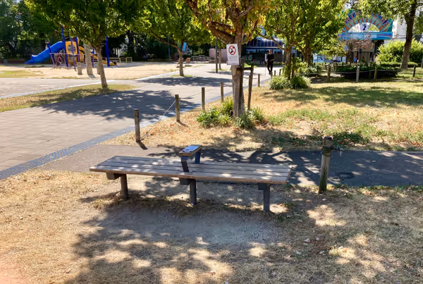 Photo of Minatogawa Park Station | Minatogawa Park Clock Tower and Great Kusunoki Statue Area | Rest Spot 3