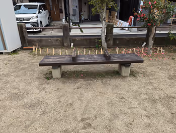 Resting spot at Mimizuka Park, Shichijo Station Part 3