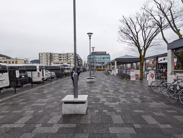 3,4,5番出口・バスロータリー付近の写真2