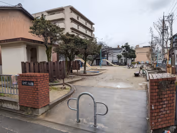 니조성 앞 역 이비라가와 어린이 공원의 휴식 장소 그 1