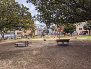 Resting spot at Arata Park near Minatogawa Park Station, part 5