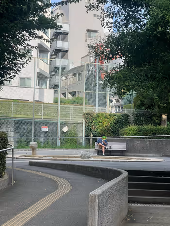 Photo of Gaienmae Station | Aoyama Park Bench | Rest Spot 2