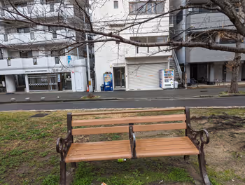 Rest area in Minatomachi Park, Shin-Kaichi Station, Part 6