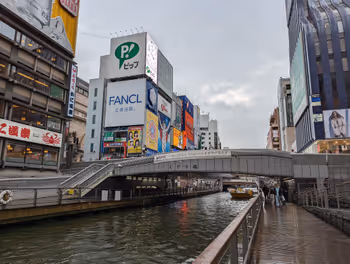 なんば駅道頓堀 戎橋周辺の休憩場所その1