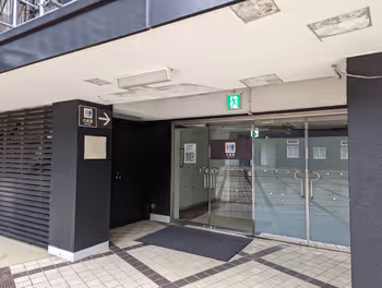 Rest area on the rooftop garden of Namba Station Osaka Takashimaya, part 7