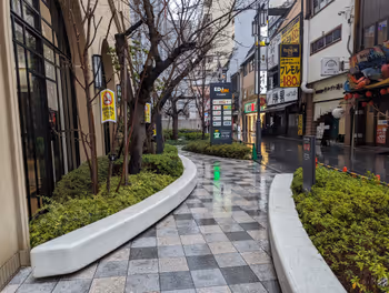 难波站Edion Namba本店 入口旁的休息区7