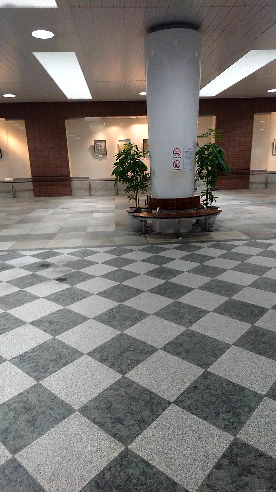 鹿児島中央駅地下通路の写真1