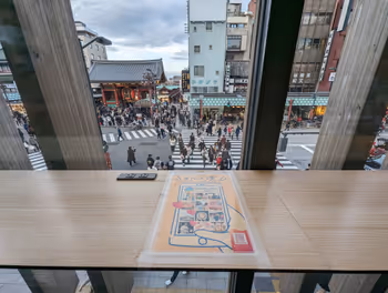 淺草站淺草文化觀光中心2樓的休息場所之三