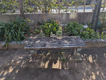 町田站鹿岛下公园的休息场所2