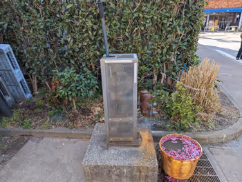 西小山站西小山公园的休息场所之四