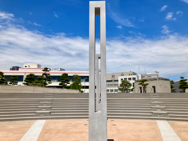 Photo of Sanyo Akashi Station | Nakazaki Balcony Retaining Wall | Rest Spot 3