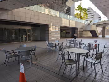 센고쿠역 분쿄 그린 코트의 휴식 장소 3