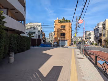 혼고메 역 THE Palms Honkomagome 옆 휴식 장소 1