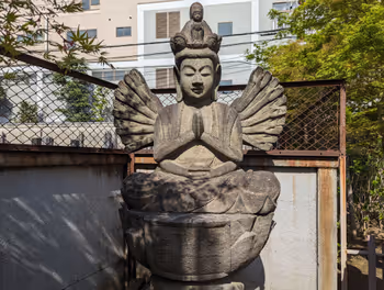 本駒込駅大観音児童遊園の休憩場所その4