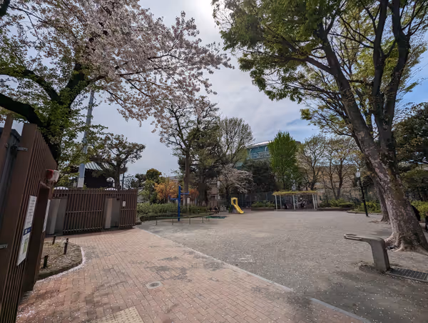 Photo of Hakusan Station | Hakusan Park | Rest Spot 1