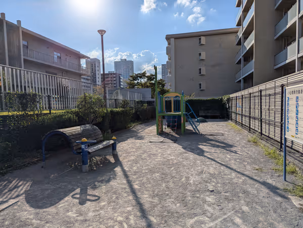 Photo of Sumiyoshi Station | Komatsubashi-guchi Children's Playground | Rest Spot 2