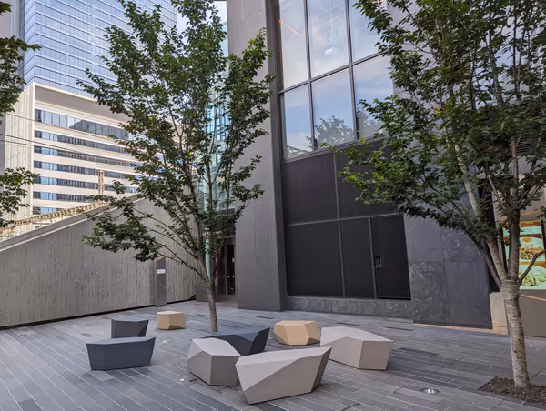 田町タワーモール1Fの写真4