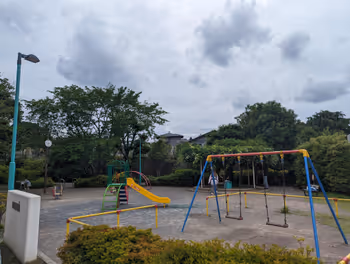 豐島園站練馬二丁目こだま公園的休憩場所其一