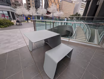 渋谷駅 渋谷サクラステージ にぎわいSTAGEの休憩場所その8