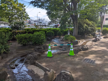 樱新町站世田谷新町公园的休息场所9