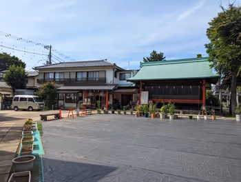 樱新町站久富稻荷神社(猫头鹰神社)的休息场所其五
