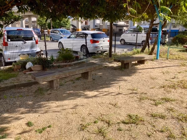 Photo of Nishishinmachi Station | Suzumachi Himalayan Cedar Park | Rest Spot 2