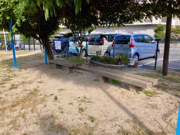 Photo of Nishishinmachi Station | Suzumachi Himalayan Cedar Park | Rest Spot 1