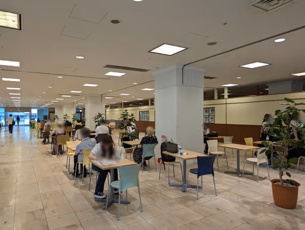 Foto di ワンザ有明ベイモール2F 1