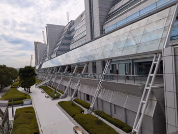 东京国际展览中心站 Oneza Ariake Bay Mall 2F甲板休息区之一