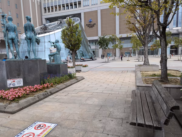 南口駅前広場の写真5