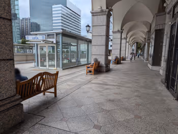 さっぽろ駅大丸札幌前の休憩場所その2