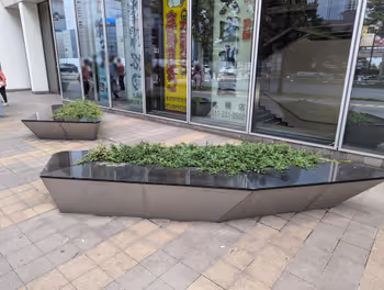 さっぽろ駅読売北海ビル前の休憩場所その2