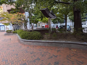 さっぽろ駅アスティ45 手稲通側入口付近の休憩場所その3