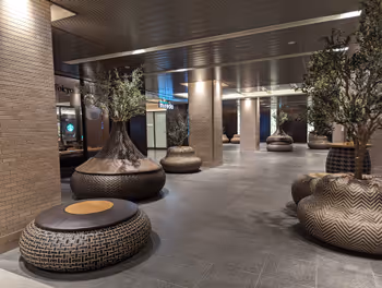 さっぽろ駅チカホ miredo前の休憩場所その1