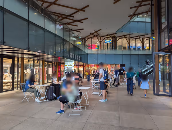 Foto di WITH HARAJUKU B1F 2