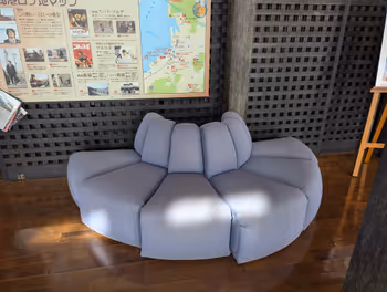 出光美術館駅旧門司税関 ホールの休憩場所その4