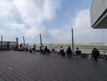 羽田机场第一航站楼站 羽田机场第一航站楼 展望台的休息场所5