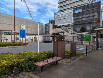 東村山駅東村山停車場の碑の休憩場所その4