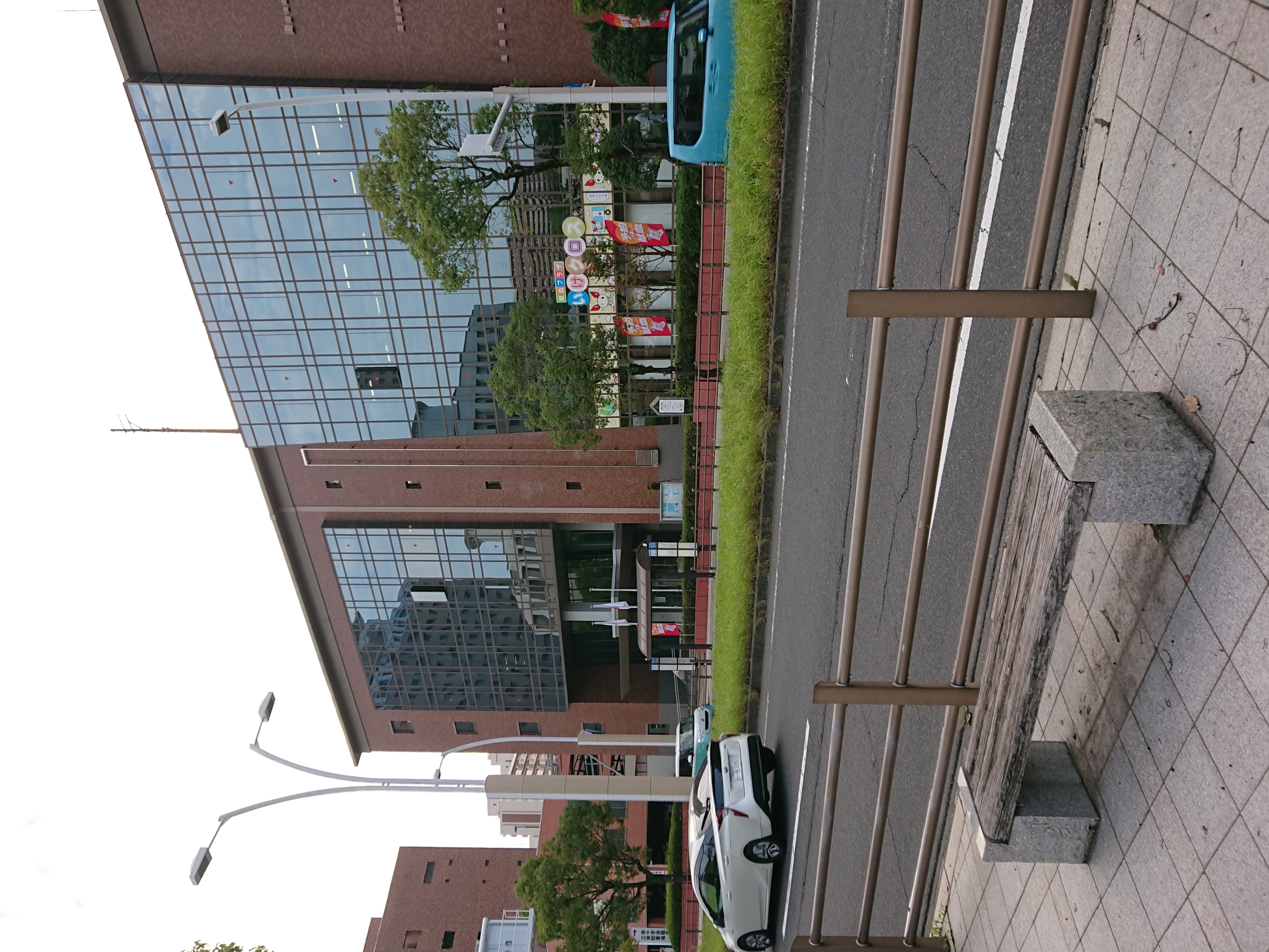 献血プラザかもいけクロス向かい側の写真1