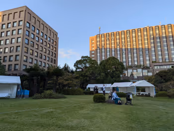 早稻田站大隈庭園的休息場所其3