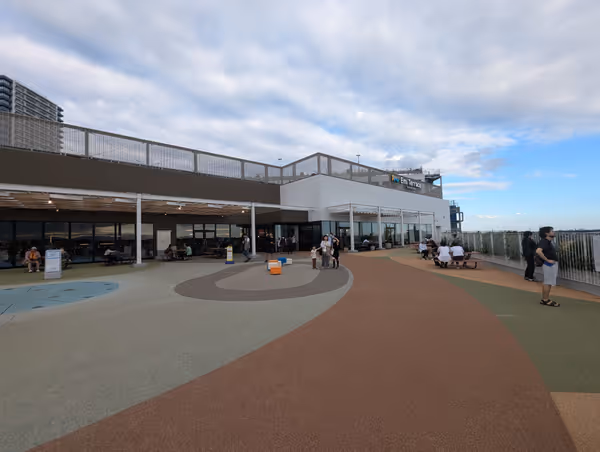 エミテラス そらくもひろばの写真1