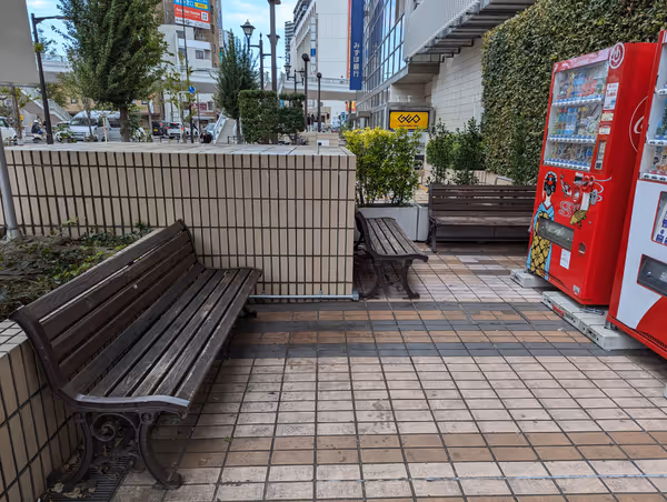 西武所沢 エミテラス側出入口の写真3