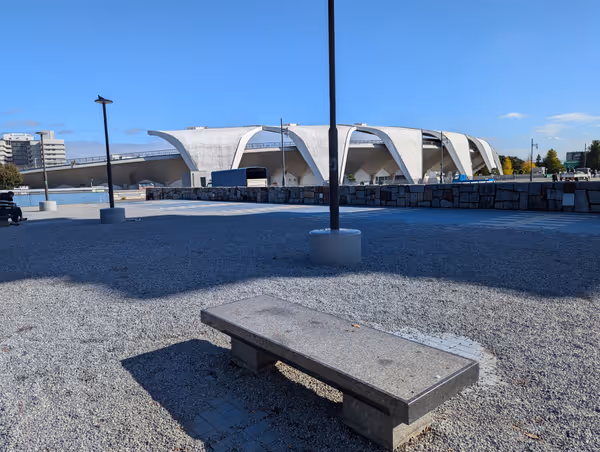 Foto de 駒沢オリンピック公園 記念塔・中央広場 6