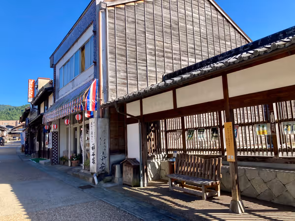 岩村町本通り JAひがしみの岩村支店付近の写真2