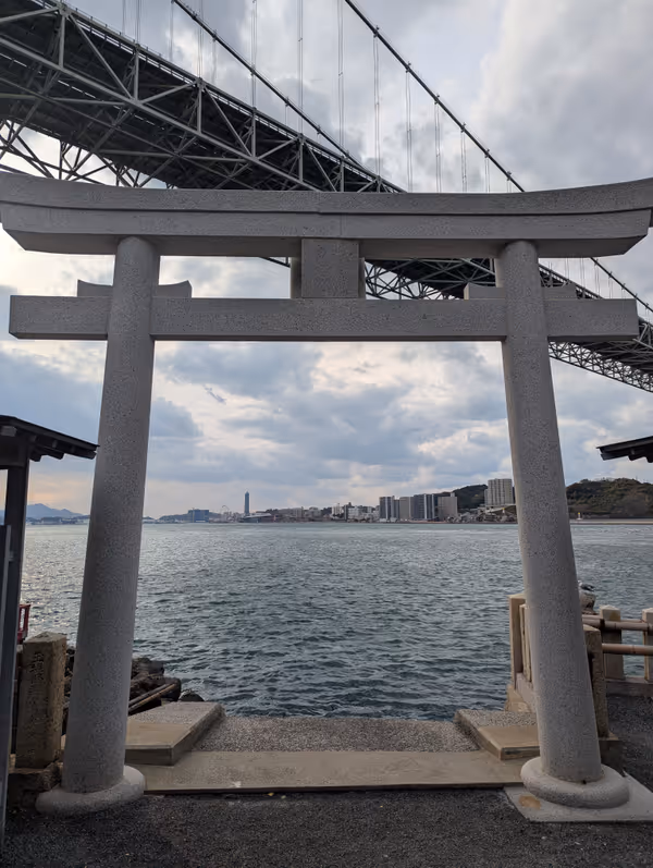 橋台下広場の写真5